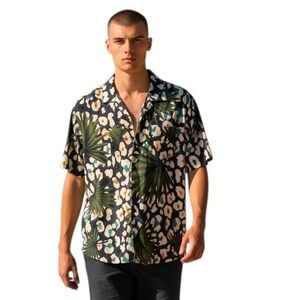 Negative Space Mens size XL Performance Stretch Resortwear Tropical Button Shirt